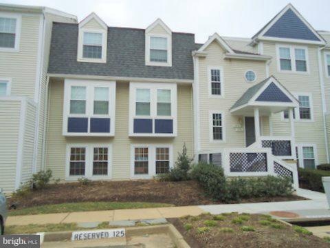 12954 Grays Pointe Rd unit 12954A, Fairfax, VA 22033 - photo 1