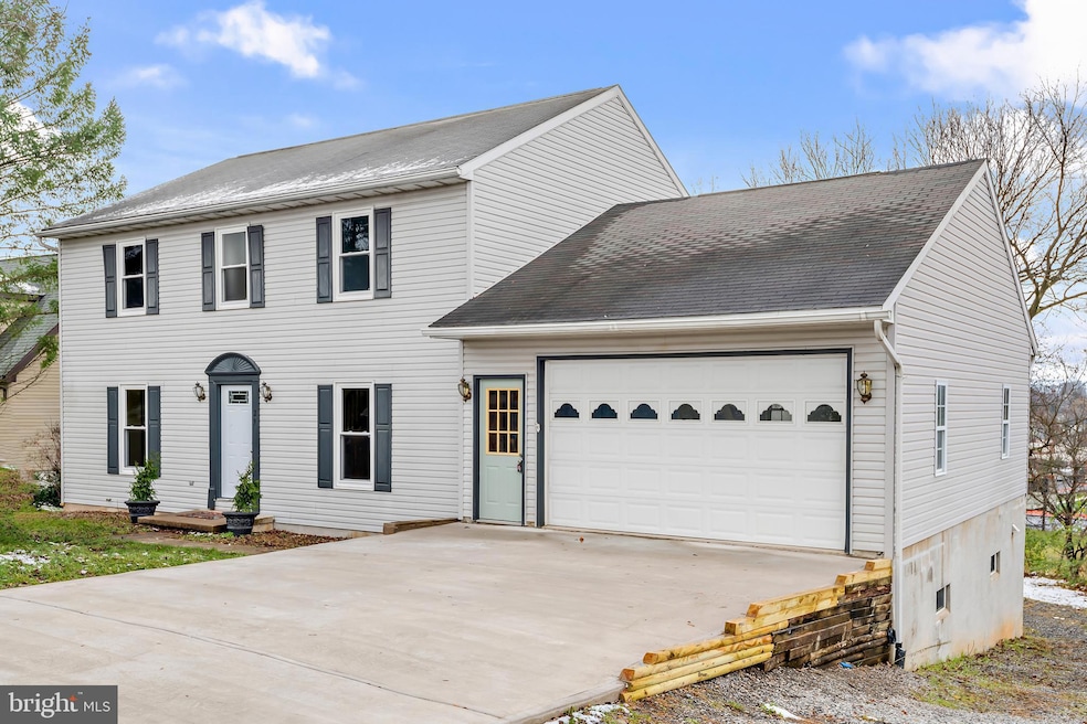 29 Old Orchard Rd, Milton, PA 17847 - photo 1