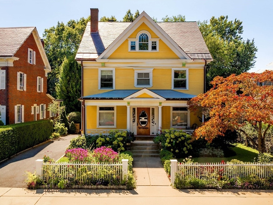 Sold $3,100,000 • Co-Listing Agent