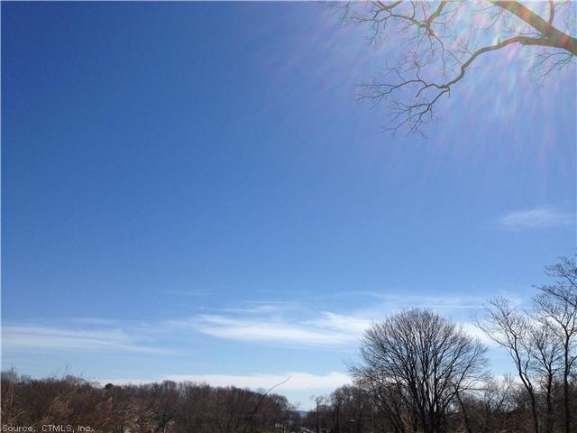 392 Shore Rd, Old Lyme, CT 06371 - photo 1