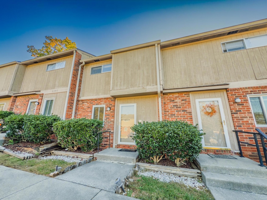 For Rent $1,200/month