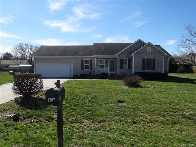 136 Rock Island Dr, Statesville, NC 28625 - photo 1