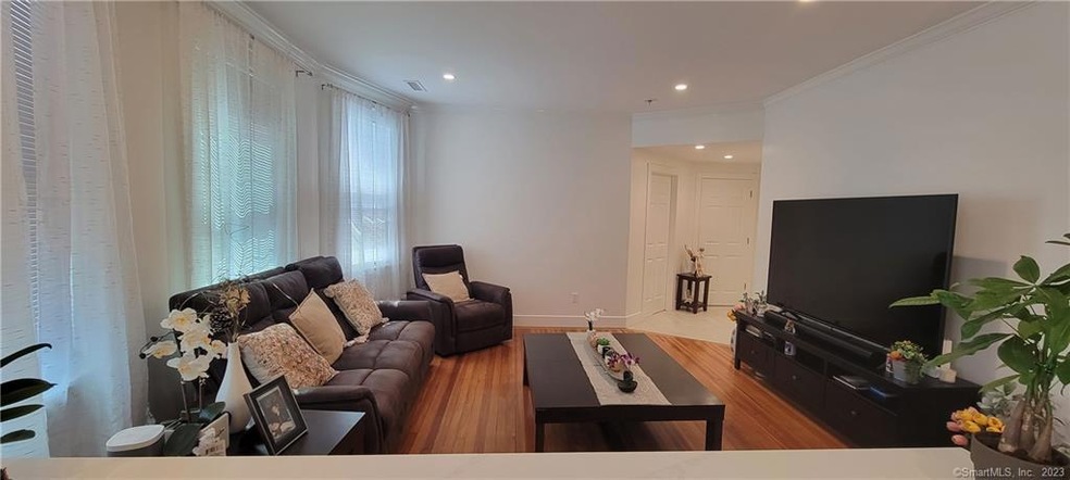 126 Sutton Ave, Stratford, CT 06615 - photo 1