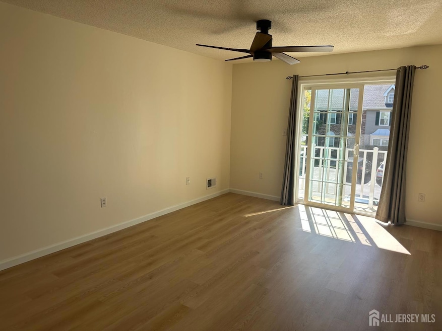 30 Dartmouth Way unit D2, North Brunswick, NJ 08902 - photo 1