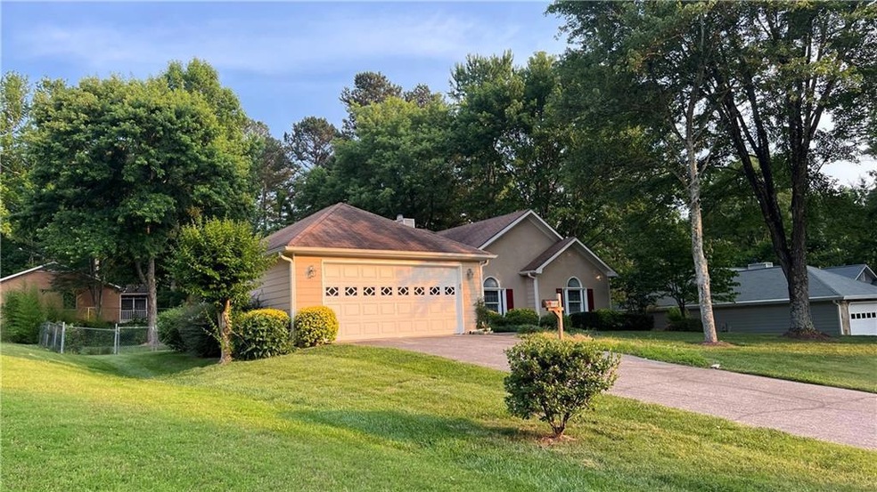 995 Old Spring Way, Sugar Hill, GA 30518 - photo 1