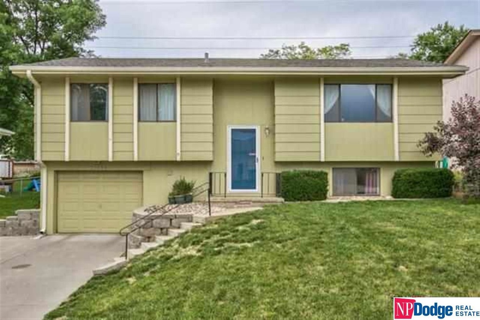 13084 Ames Ave, Omaha, NE 68164 - photo 1