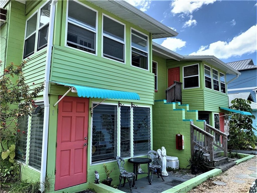 61 81st Ave unit 3, Treasure Island, FL 33706 - photo 1