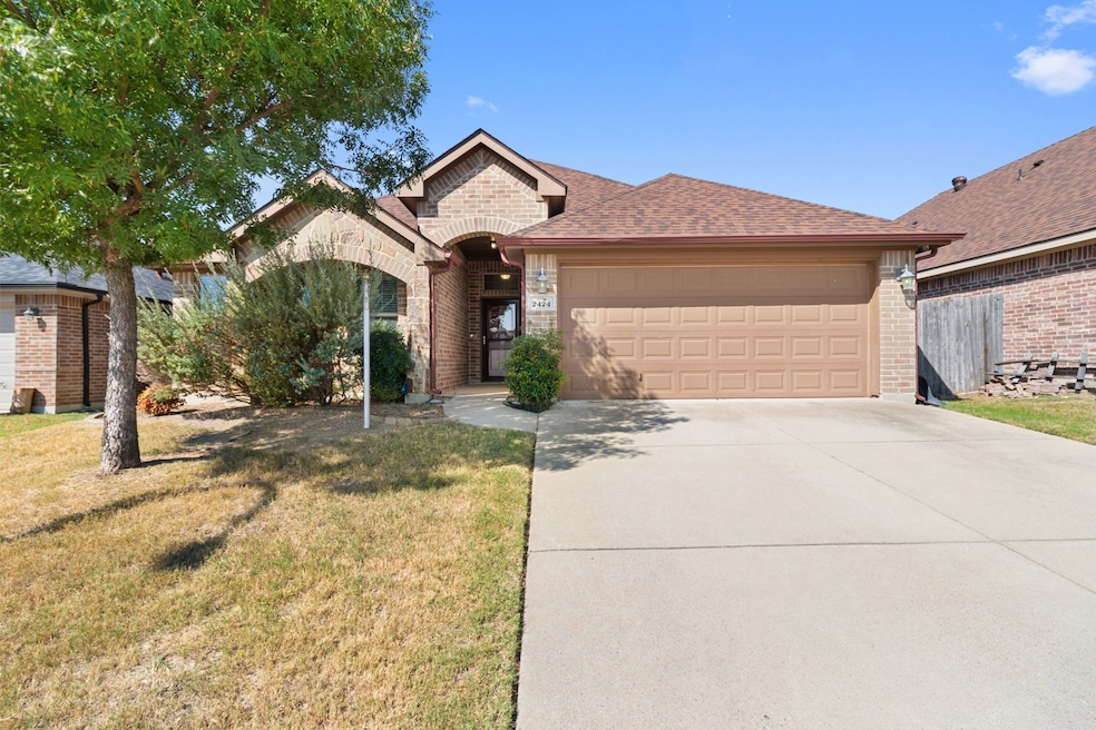 Pending $290,000 • Co-Listing Agent