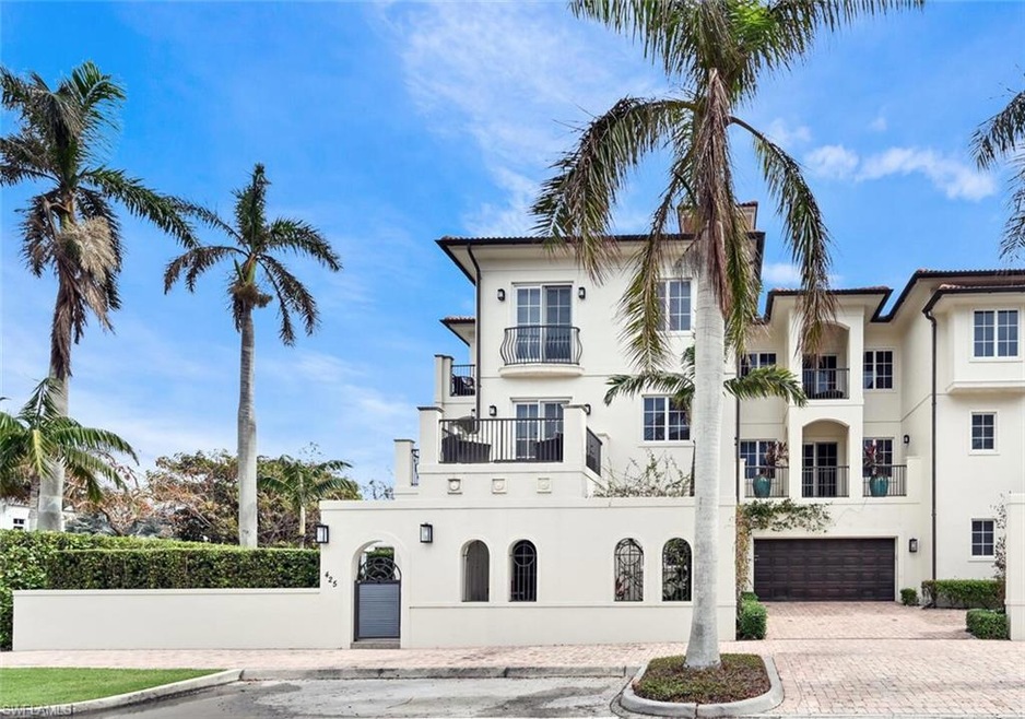 425 5th St S unit A, Naples, FL 34102 - photo 1