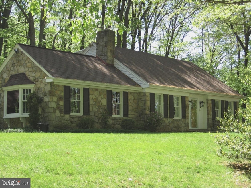 488 Porters Mill Rd, Pottstown, PA 19465 - photo 1