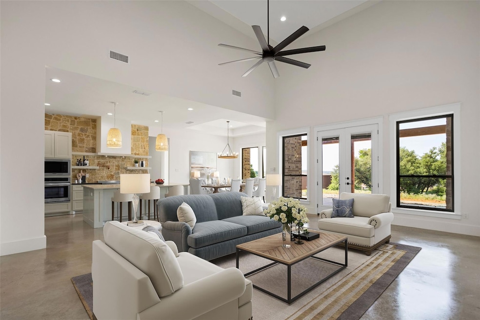 416 W Lake Dr, Weatherford, TX 76087 - photo 1