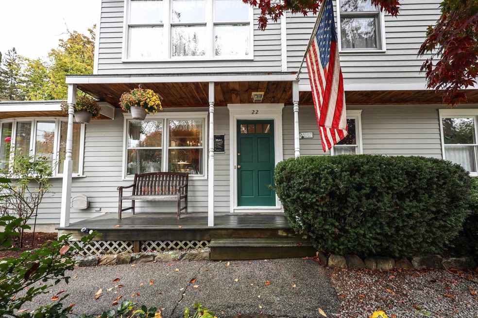 22 Leo St, Manchester, NH 03103 - photo 1