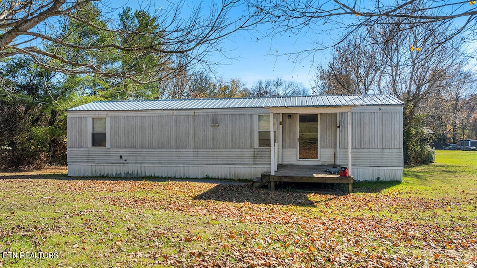 2453 Ellejoy Rd, Walland, TN 37886 - photo 1