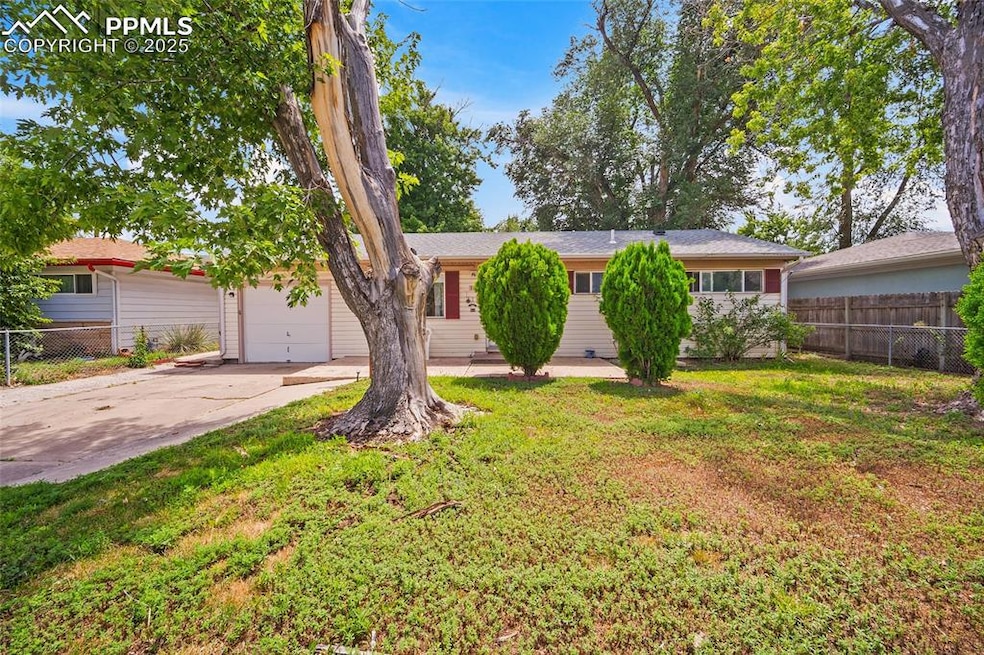 105 Larch Dr, Colorado Springs, CO 80911 - photo 1