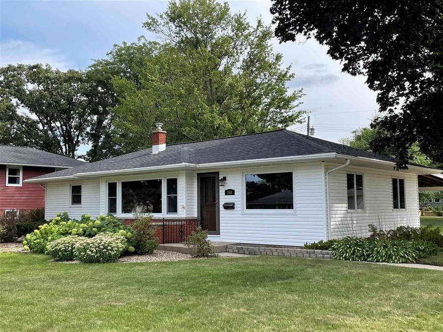 240 Kierstead Ln, Oregon, WI 53575 - photo 1