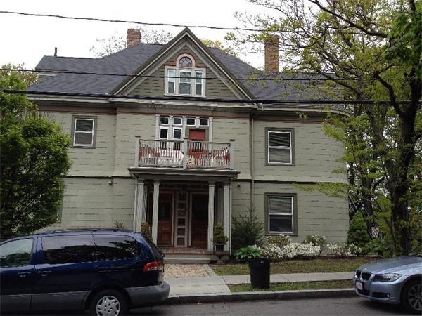 139 Winthrop Rd unit 1, Brookline, MA 02445 - photo 1