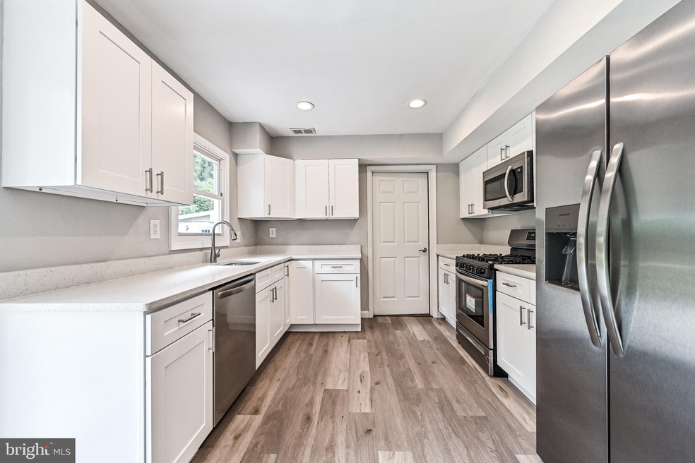 3707 Irongate Ln, Bowie, MD 20715 - photo 1