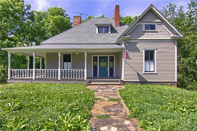 Adorable West Asheville remodeled home would make the perfect space for an office or business.  Convenient location and lots of character!