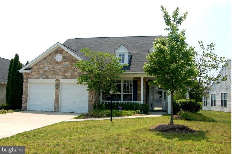 16549 Sparkling Brook Loop, Dumfries, VA 22025 - photo 1