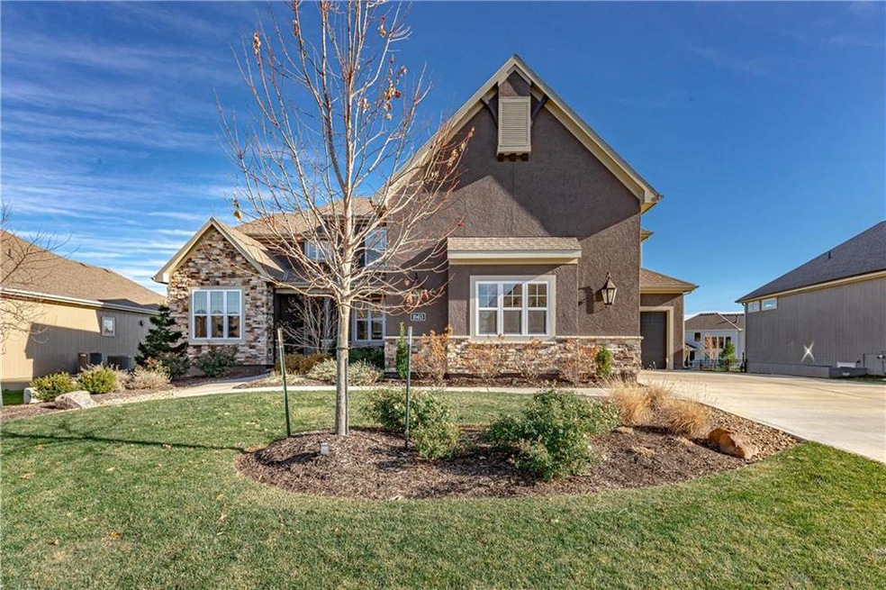 10413 W 172nd St, Overland Park, KS 66221 - photo 1