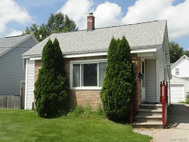 530 Euclid Ave, North Tonawanda, NY 14120 - photo 1