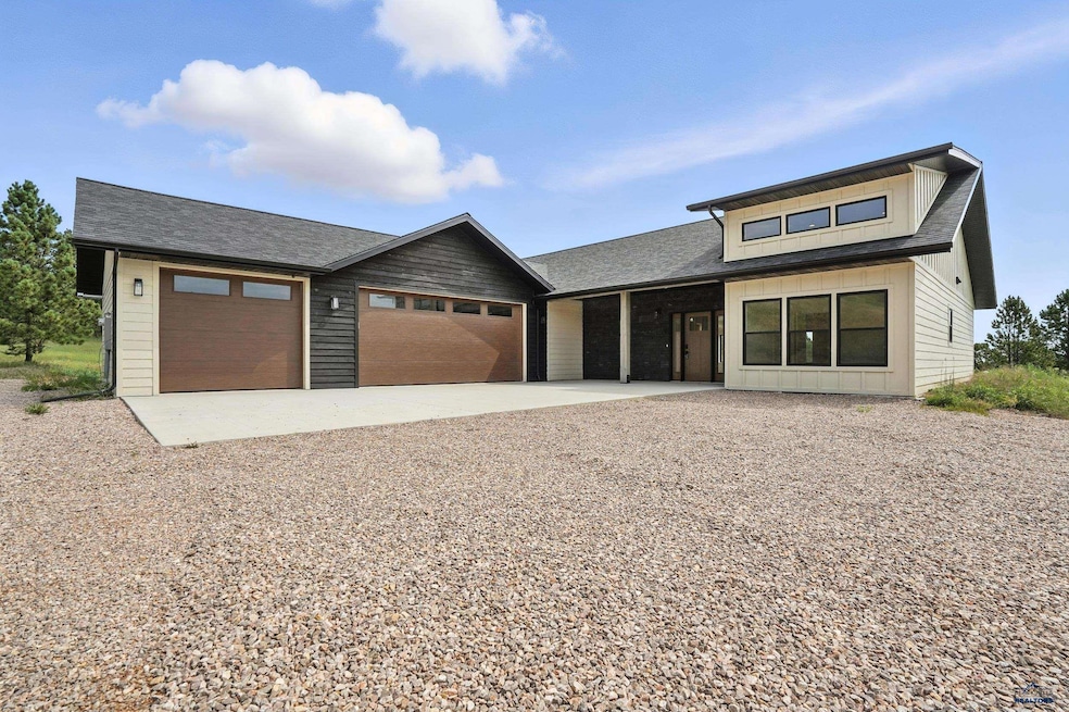 For Sale $778,900 • Co-Listing Agent