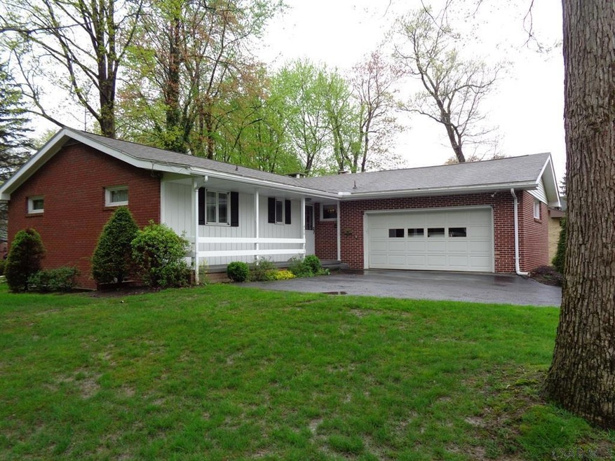 450 Clarence St, Johnstown, PA 15905 - photo 1