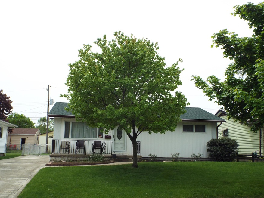 2503 Vanderberg Ave, Columbus, OH 43204 - photo 1