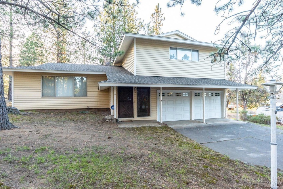 60845 Parrell Rd, Bend, OR 97702 - photo 1