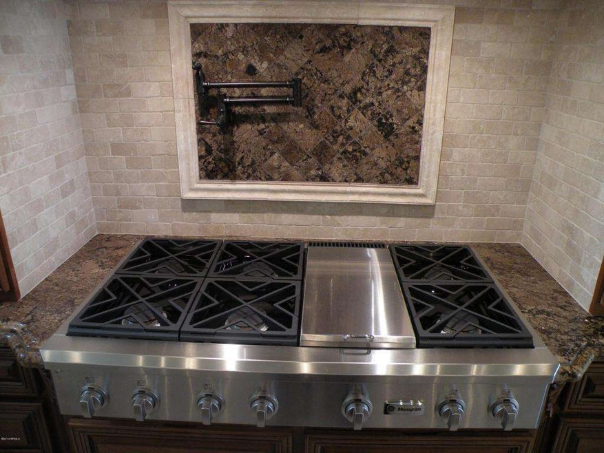 2696 E Carob Dr, Chandler, AZ 85286 - photo 1