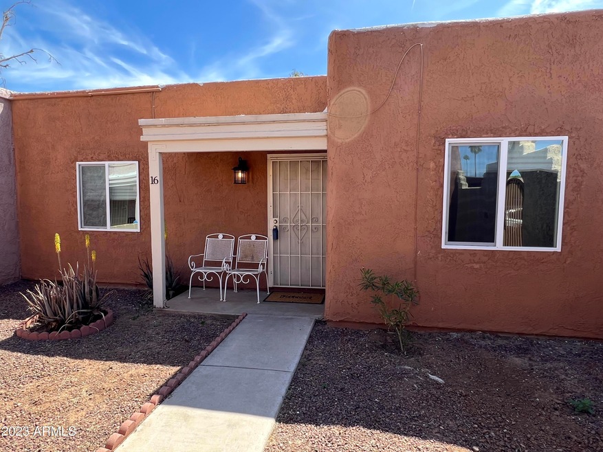 2847 N 46th Ave unit 16, Phoenix, AZ 85035 - photo 1