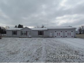 105 W North C St, Elwood, IN 46036 - photo 1