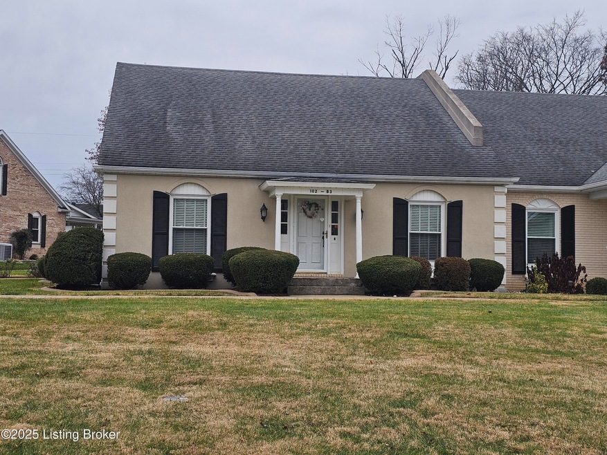 102 Regency Ct unit B3, Campbellsville, KY 42718 - photo 1