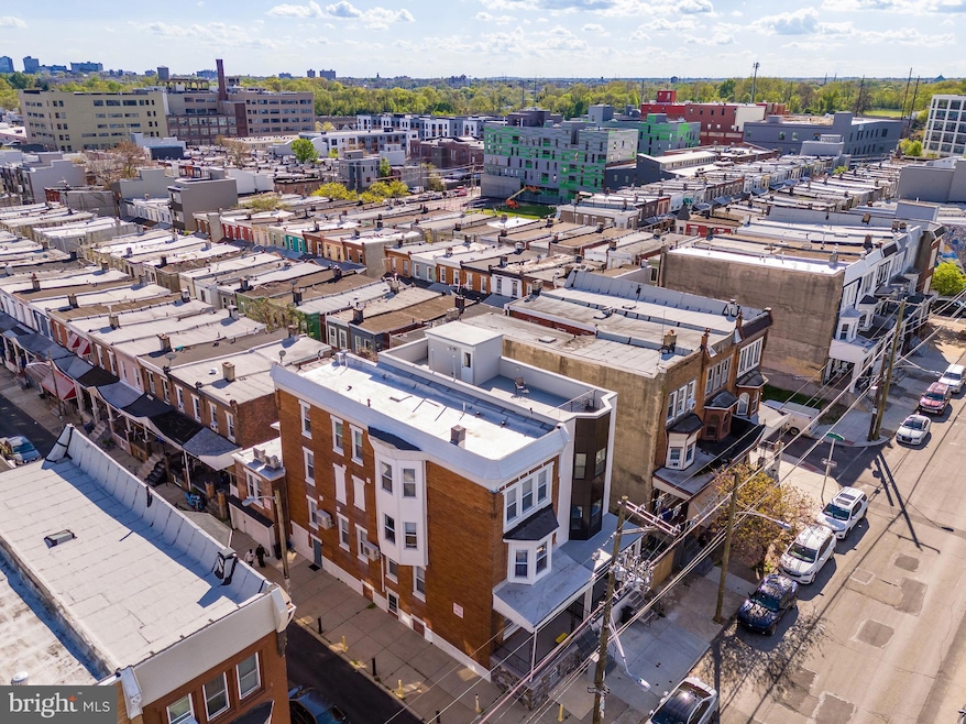 For Sale $869,000 • Co-Listing Agent