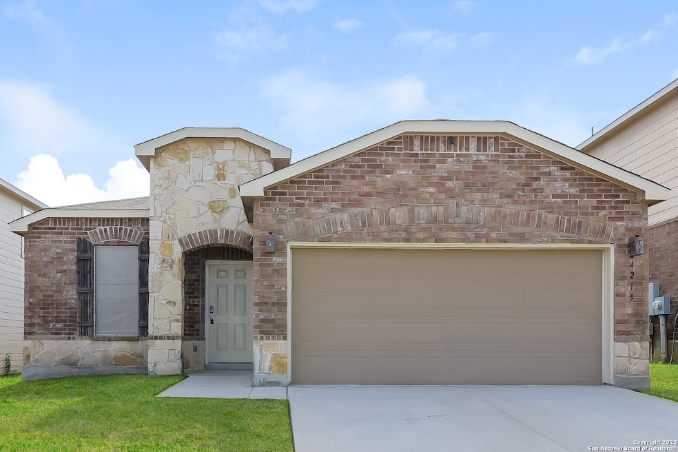 24215 Hazel Alder, San Antonio, TX 78207 - photo 1