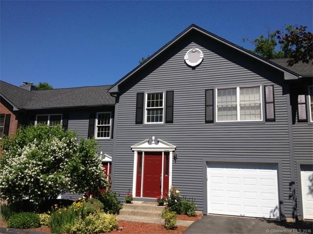 82 Crown Ridge unit 82, Newington, CT 06111 - photo 1