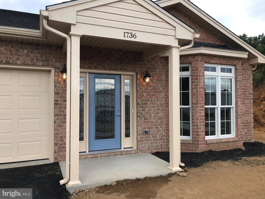 1736 Meridian Dr, Hagerstown, MD 21742 - photo 1