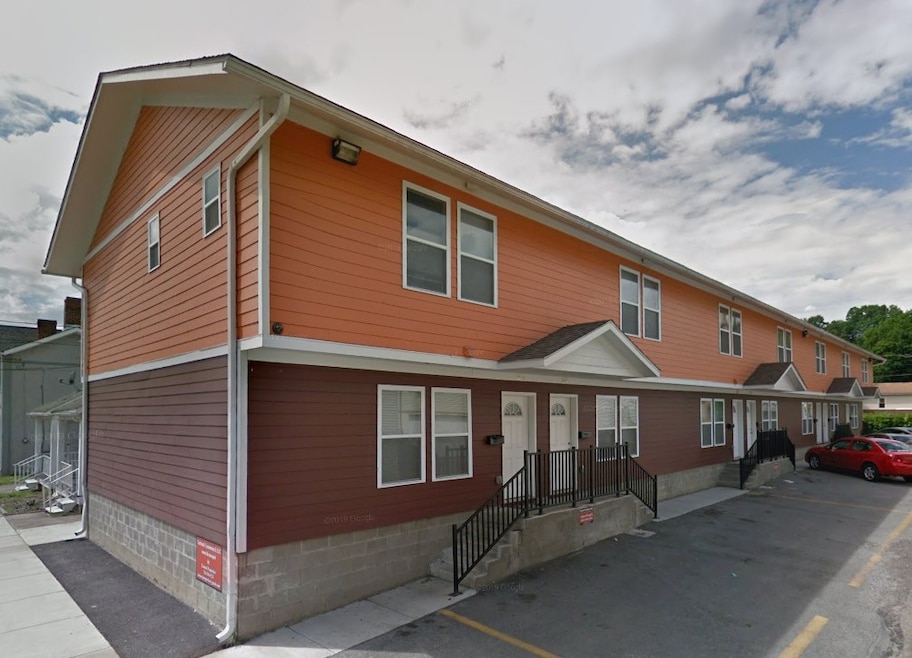 151-163 Plum Way, California, PA 15419 - photo 1