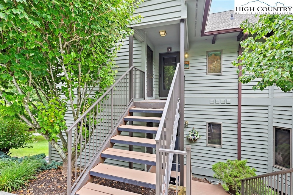 For Sale $1,175,000 • Co-Listing Agent