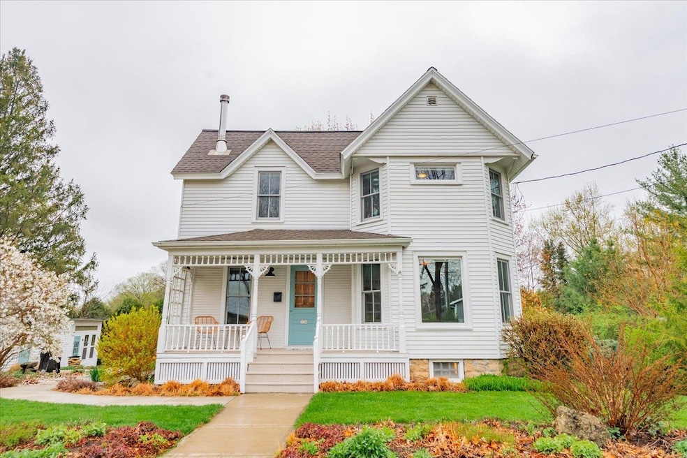 Sold $420,000 • Co-Listing Agent