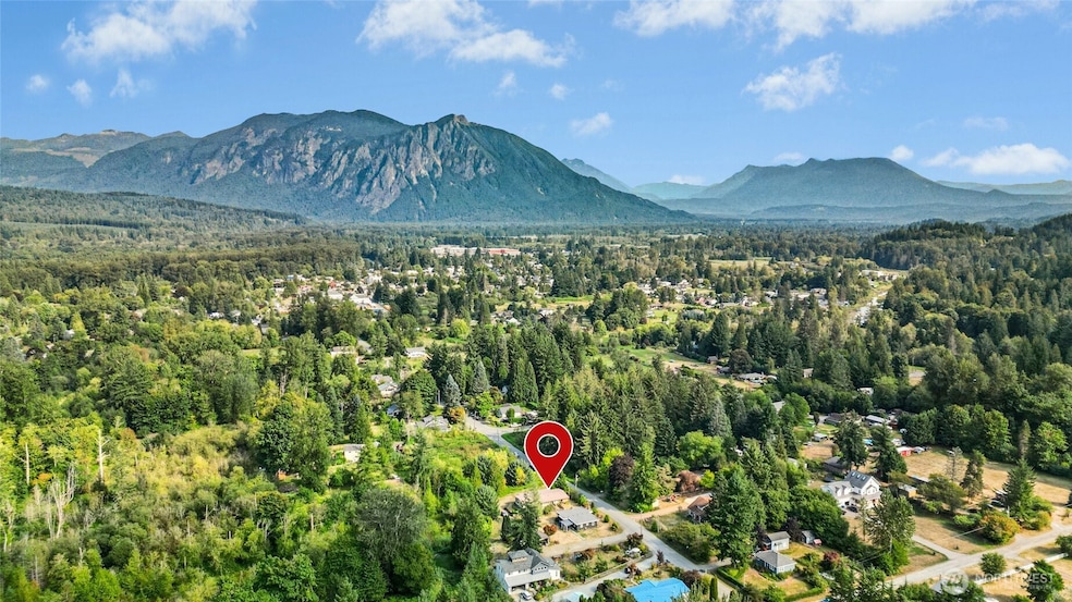 37624 SE 80th St, Snoqualmie, WA 98065 - photo 1