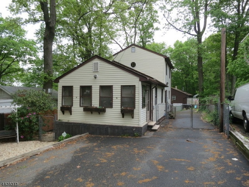 13 Geneva Trail, Hopatcong, NJ 07843 - photo 1