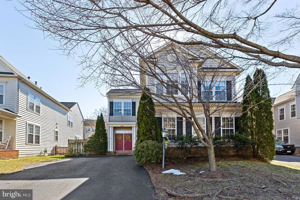 40409 Milford Dr, Broadlands, VA 20148 - photo 1