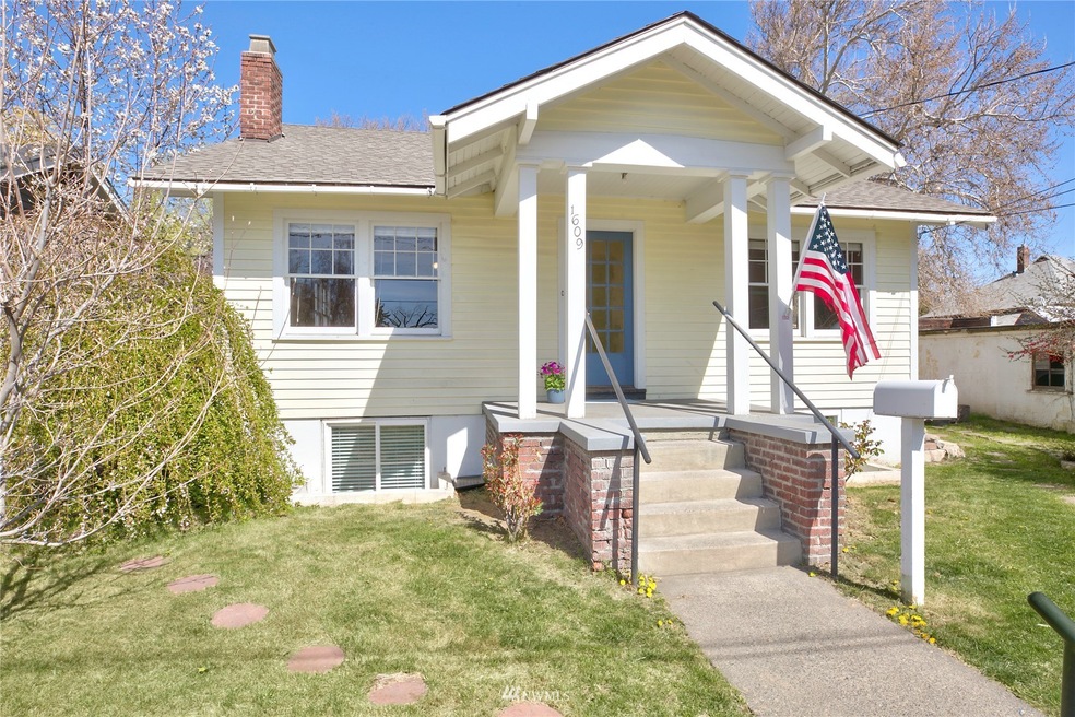 1609 Browne Ave, Yakima, WA 98902 - photo 1
