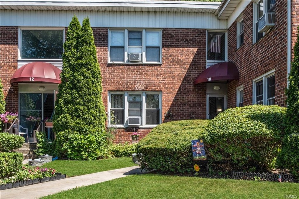 10 Wainwright Ave unit 2B, Yonkers, NY 10710 - photo 1
