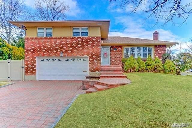 492 Boulevard Place, Garden City, NY 11530 - photo 1