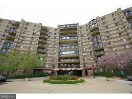 The Rotonda unit 623, McLean, VA 22102 - photo 1