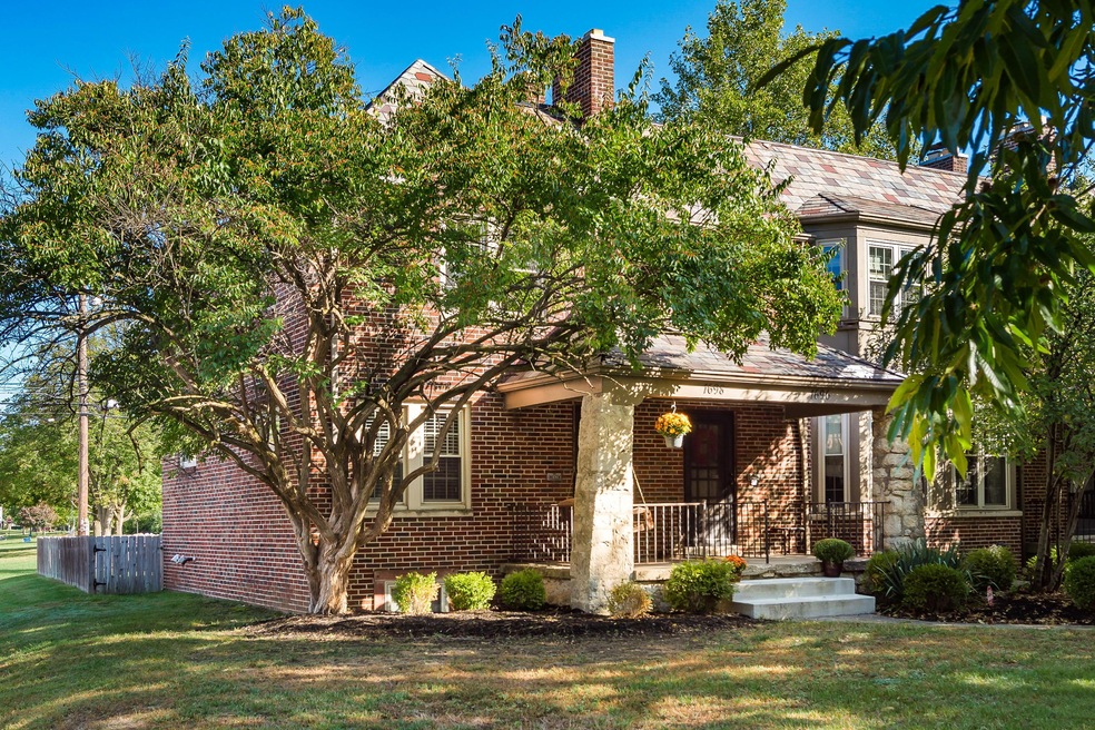 1698 King Ave unit 1698, Columbus, OH 43212 - photo 1