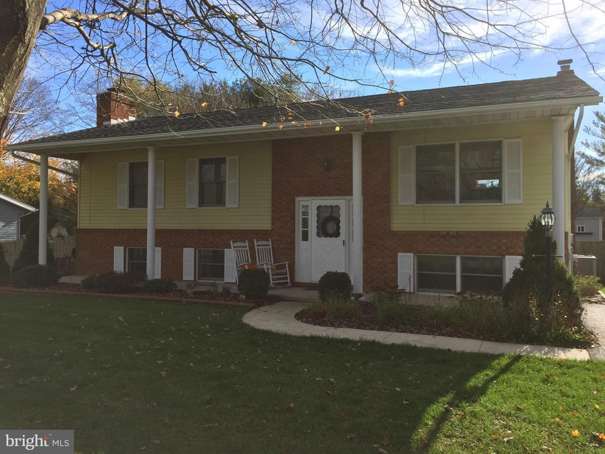 1017 Caren Dr, Sykesville, MD 21784 - photo 1