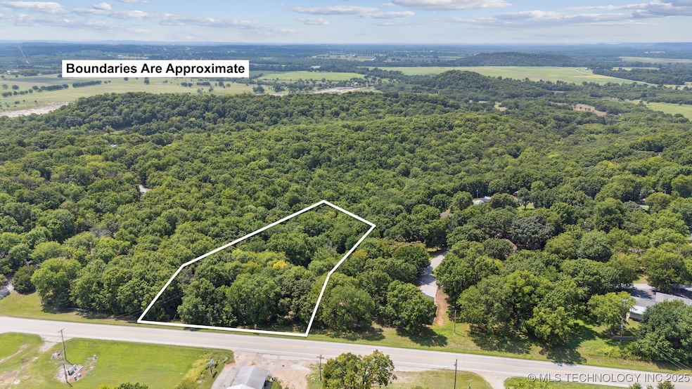 9885 E Mesa Dr, Claremore, OK 74017 - photo 1